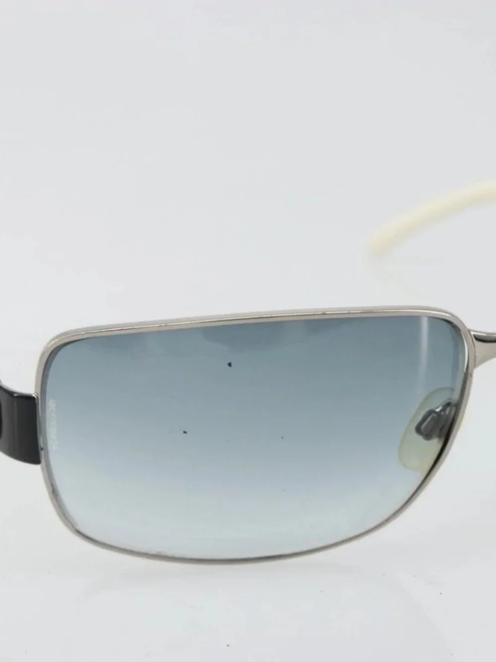CHANEL Sunglasses plastic White CC Auth 180943
